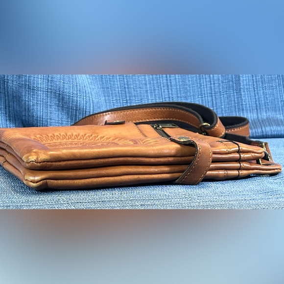 Patricia Nash Crossbody Leather Bag - Preloved in Camel - Picture 11 of 15